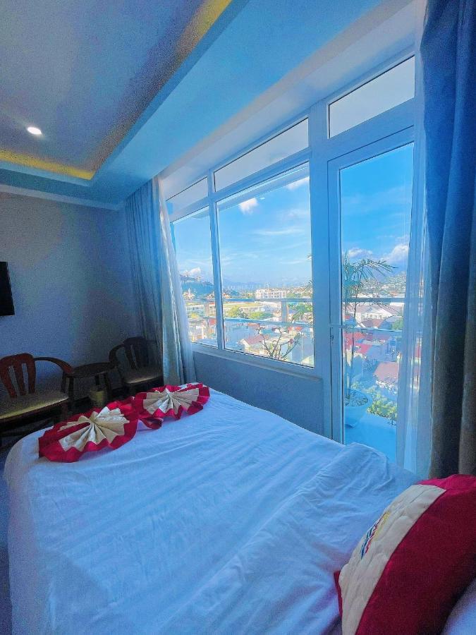 Отель KháCh SạN Sunrise Ninh ThuạN Фанранг Экстерьер фото